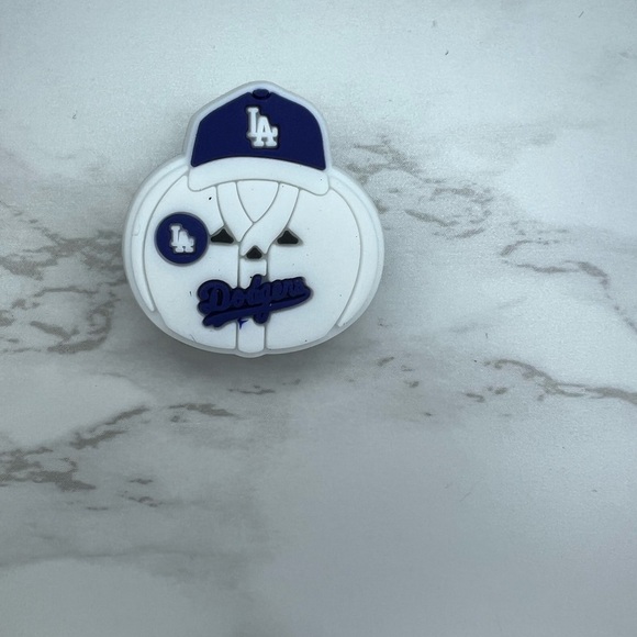 New 14 LA Dodgers Croc Charms Bundle - Picture 2 of 13